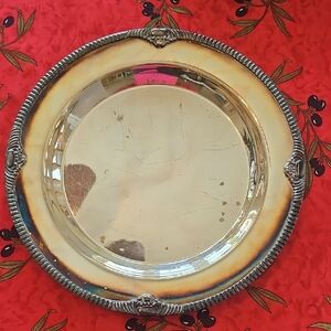 Vintage-Inspired Silver and Cream Plate